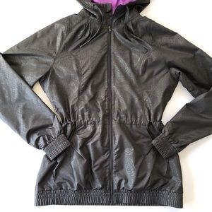 Lucy Activewear hooded windbreaker jacket